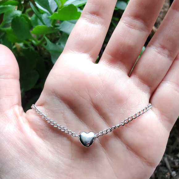 New Silver Heart Necklace - Picture 5 of 8